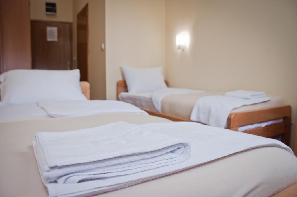 Garni Hotel Alma 피로트 객실 사진