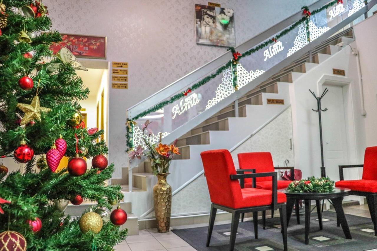 Garni Hotel Alma 피로트 외부 사진